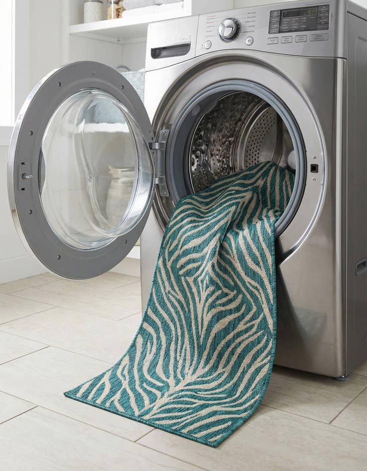 Detail image of 2' x 6'  Washable Safari Indoor / Outdoor Runner Rug