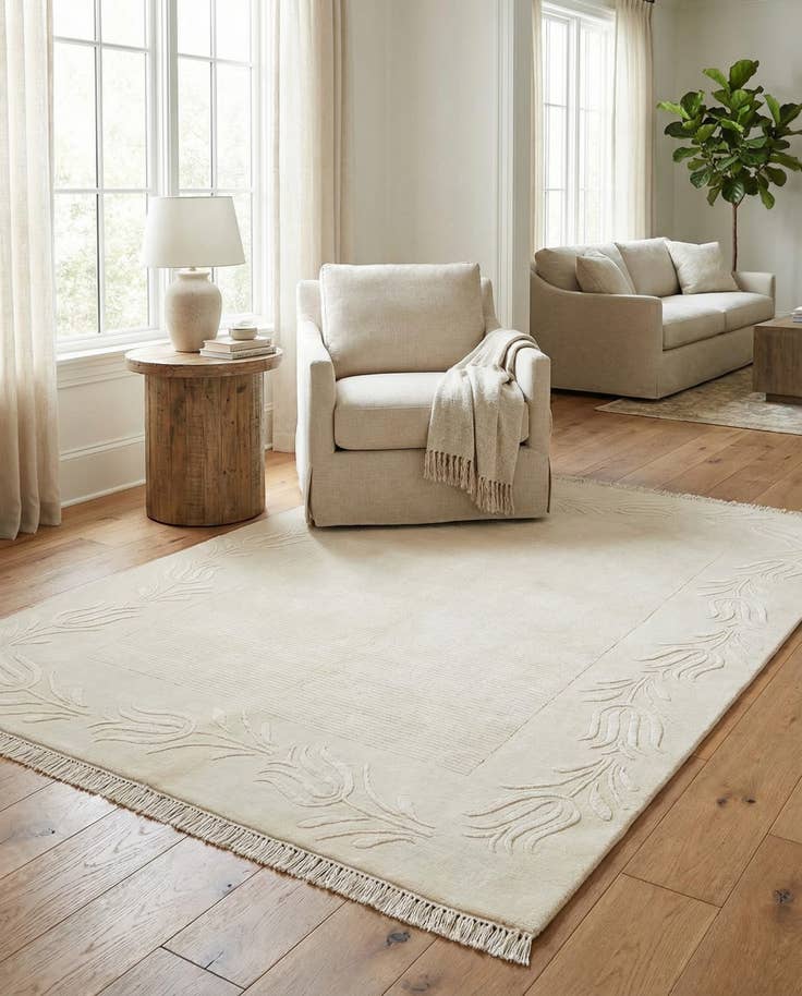 Detail image of 4' 11 x 6' 8 Hand Knotted Darya Wool Rug