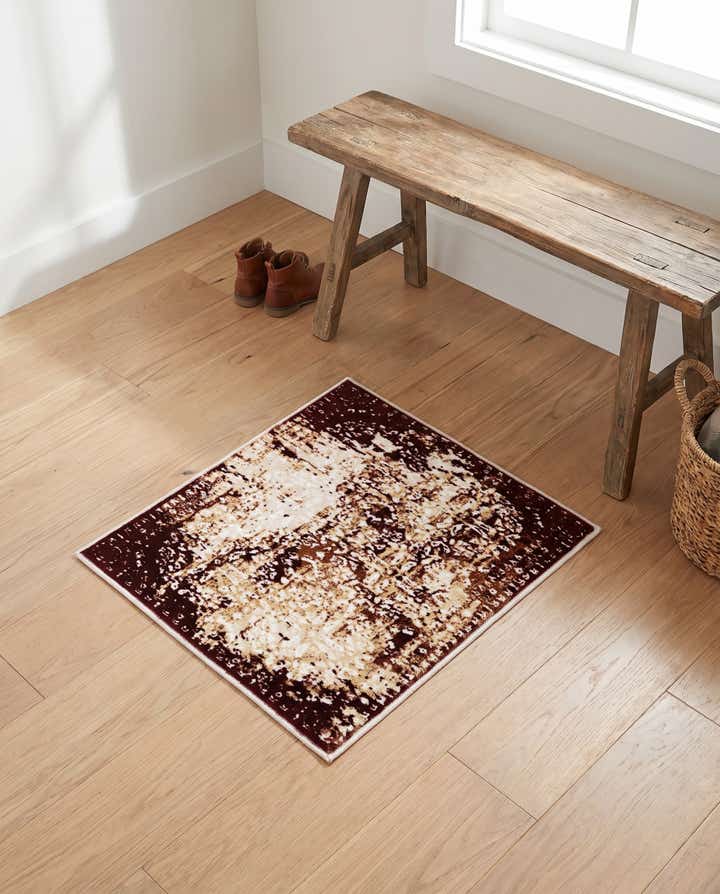 2' 3 x 2' 7 Nain Rug