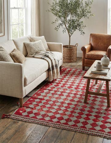 5' x 7' 4 Hand Knotted Moroccan Wool Rug