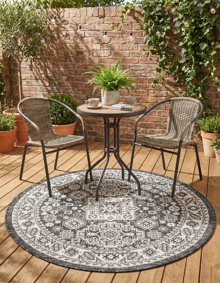 4' x 4' Easy-Clean Aztec Indoor / Outdoor ...