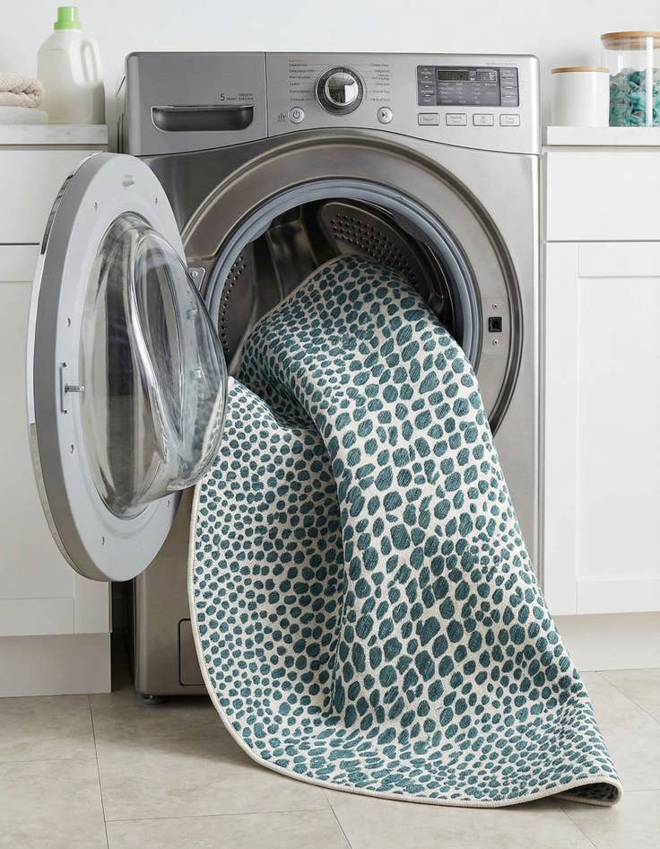 Detail image of 7' 10 x 10'  Washable Jill Zarin Cape Town Indoor / Outdoor Oval Rug