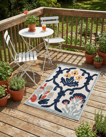 Ivory Easy-Clean Belize Indoor / Outdoor Rug