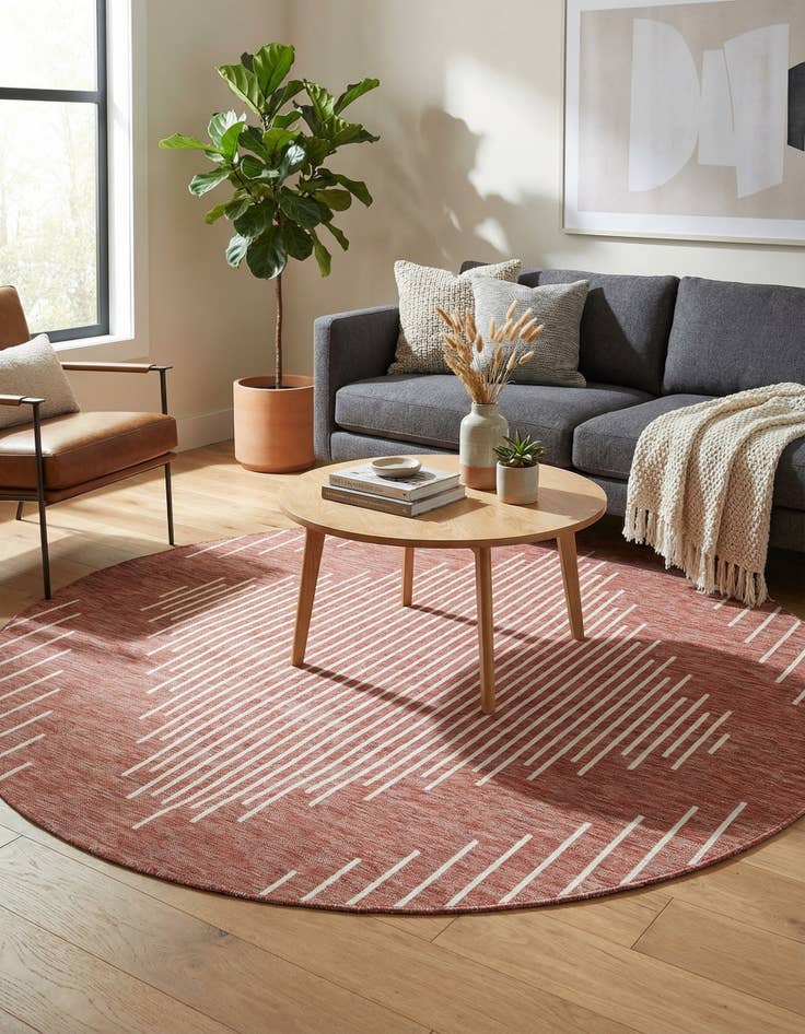 Detail image of 7' 10 x 7' 10 Easy-Clean Modern Indoor / Outdoor Round Rug