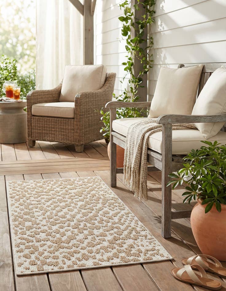 Detail image of 2' x 3' 1 Easy-Clean Safari Indoor / Outdoor Rug