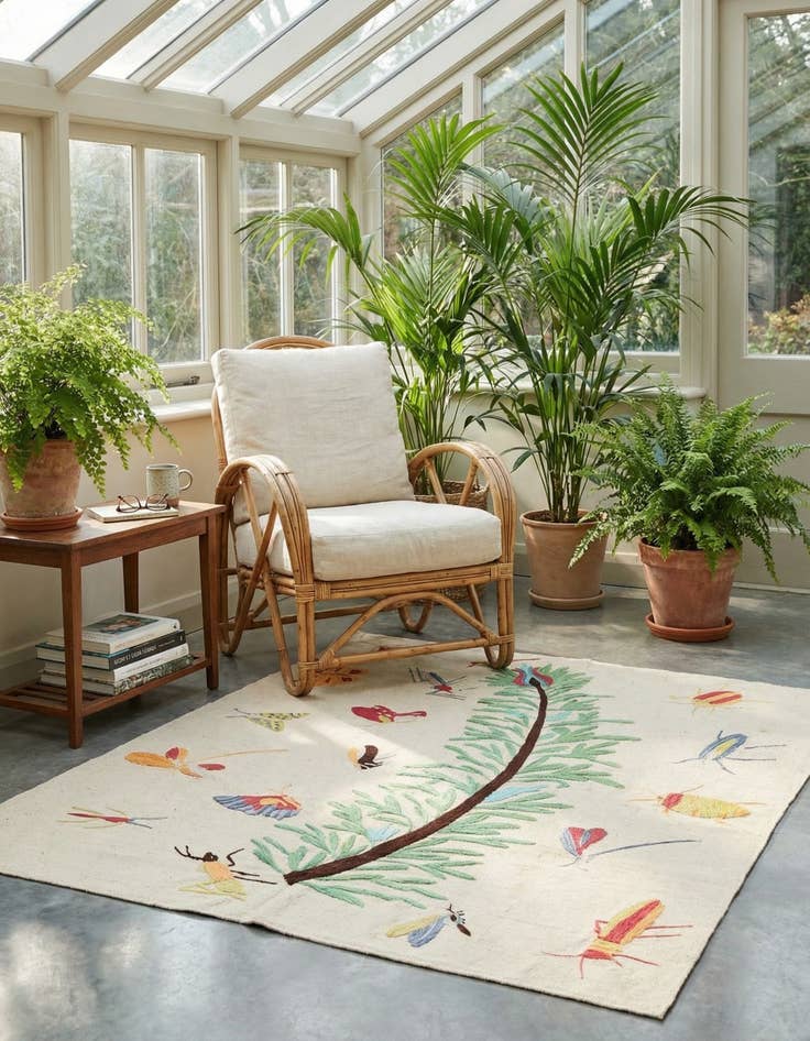 Detail image of 5' 4 x 6'  Hand Woven Kilim Suzani Wool Rug