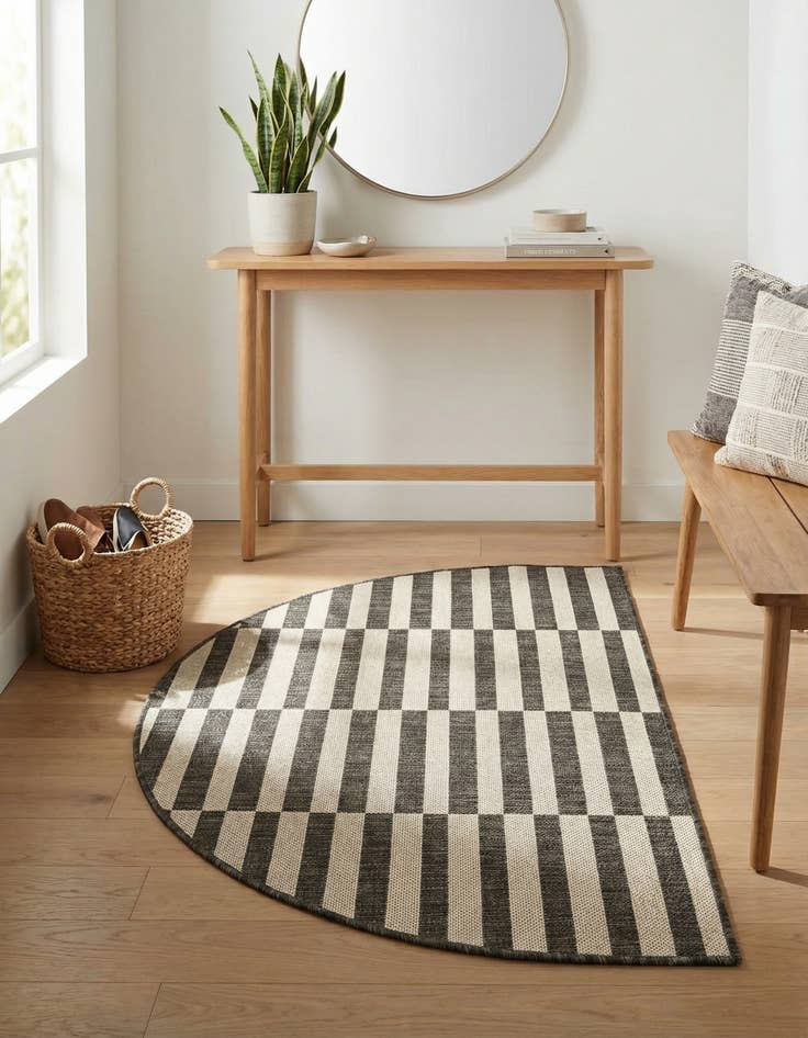 Detail image of 2' 7 x 4'  Washable Striped Indoor / Outdoor Hearth Rug