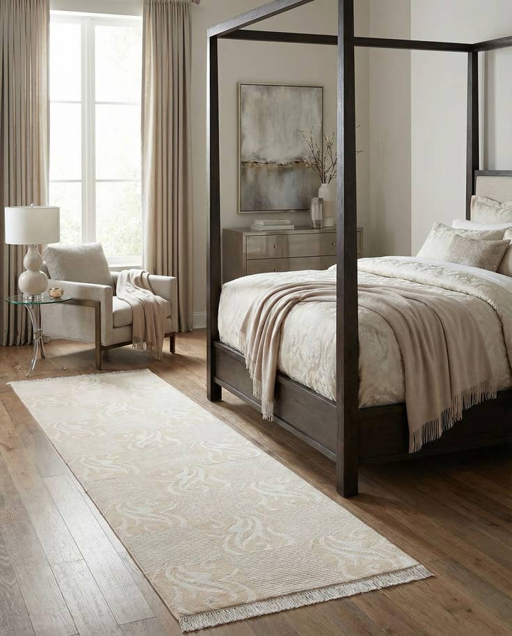 Detail image of 2' 9 x 13' Darya Runner Rug
