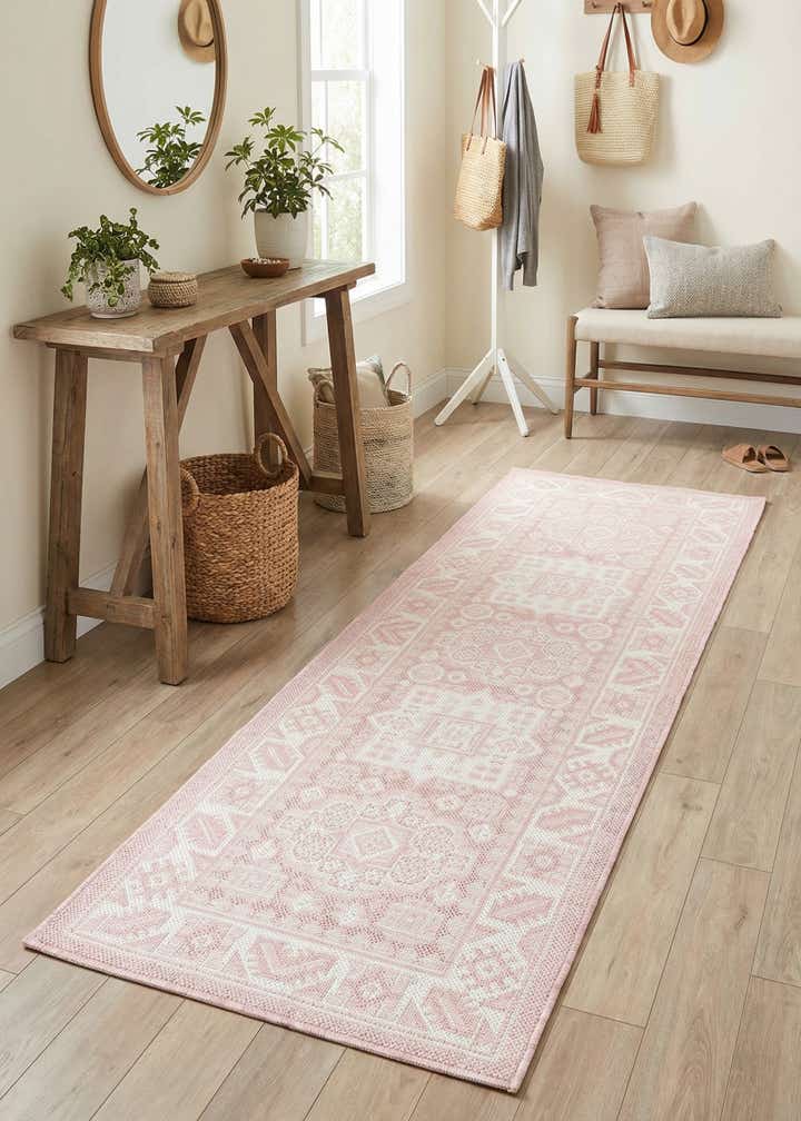 2' x 6' Easy-Clean Aztec Indoor / Outdoor Runner Rug