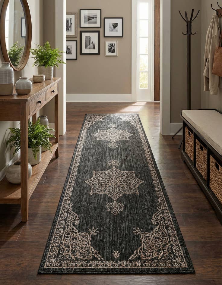 Detail image of  2' 7 x 10'  Washable Traditional Indoor / Outdoor Runner Rug