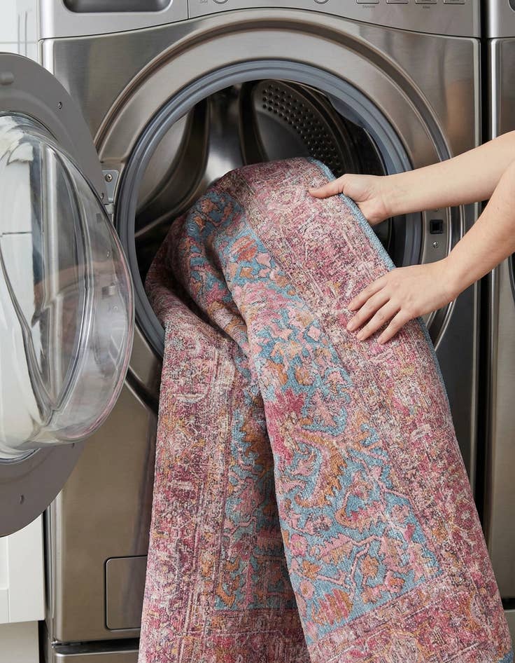 Detail image of  5' 3 x 5' 3  Washable Mangata Square Rug