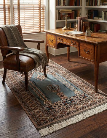 2' 8 x 4' 1 Hand Knotted Bokhara Oriental Wool Rug