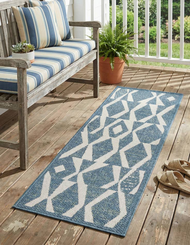 Detail image of 2' x 6' 1  Washable Baja Indoor / Outdoor Runner Rug