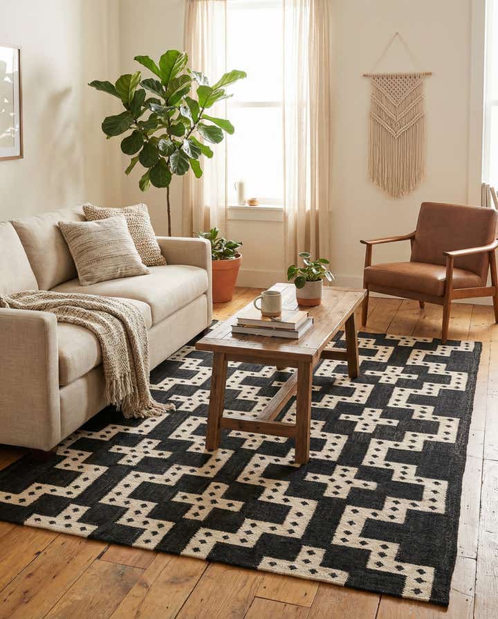 5' 1 x 8' Hand Woven Kilim Wool Rug