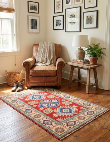 2' 8 x 4' 2 Hand Knotted Kazak Rug