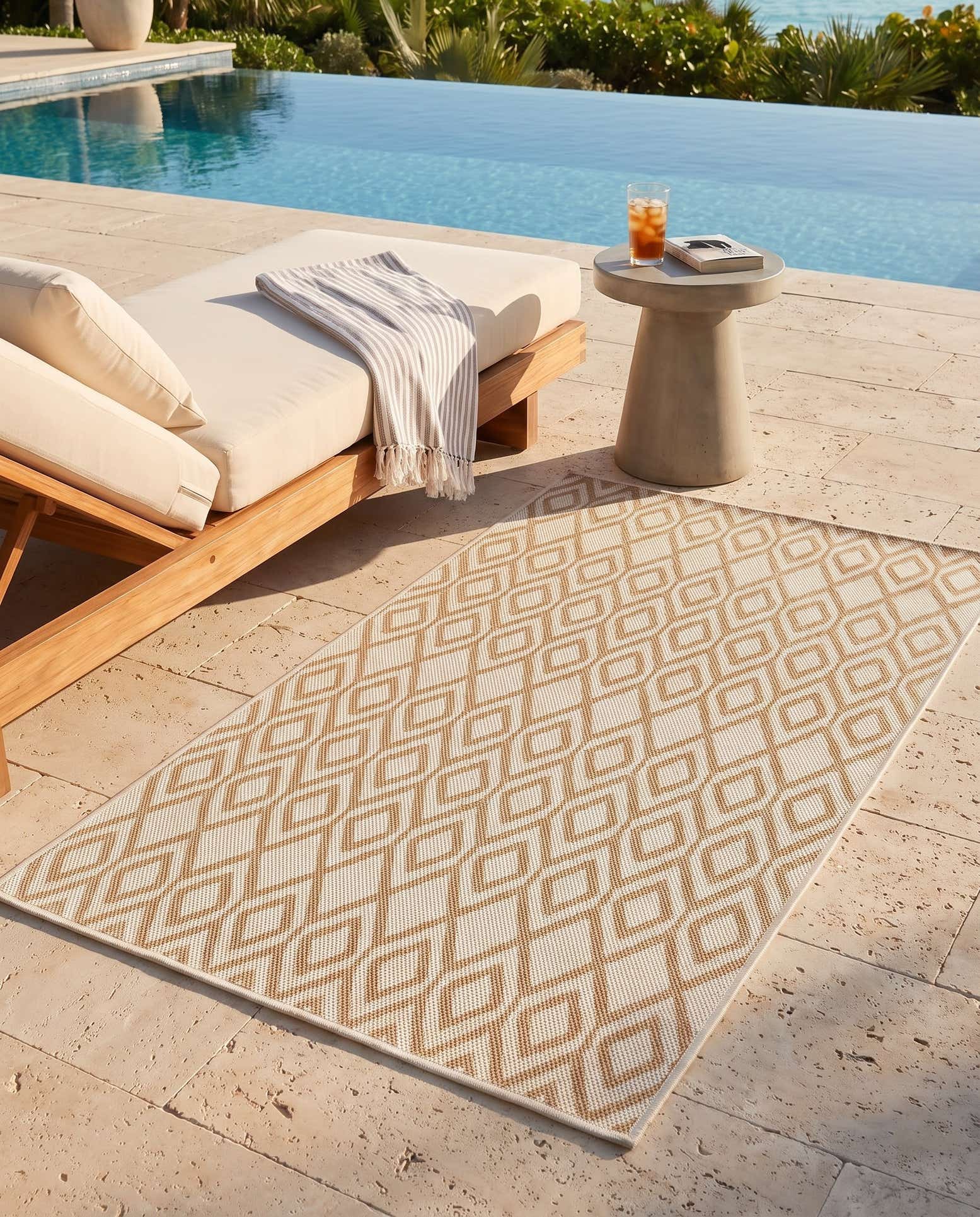 3' x 5' 3 Easy-Clean Jill Zarin Costa Rica Indoor / Outdoor Rug