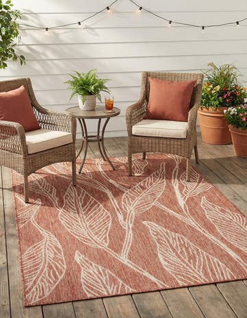 4' x 6' Easy-Clean Botanical Indoor / Outdoor Rug