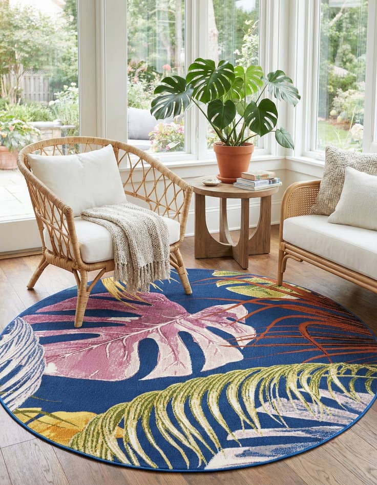 Detail image of  5' 3 x 5' 3 Blossom Round Rug