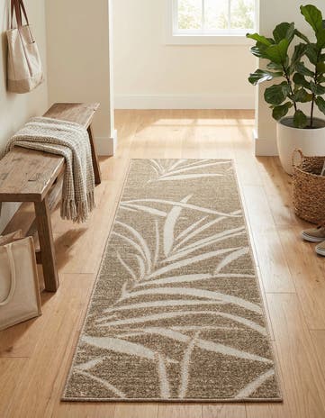 2' x 6' Easy-Clean Botanical Indoor / Outdoor Runner Rug