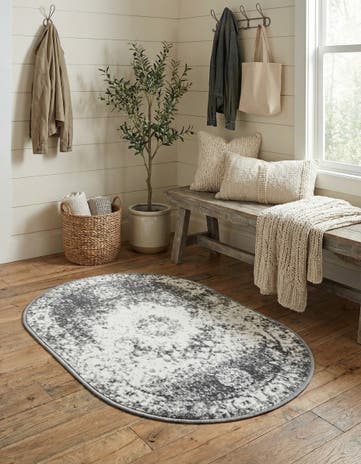 2' x 3' Veneto Oval Rug