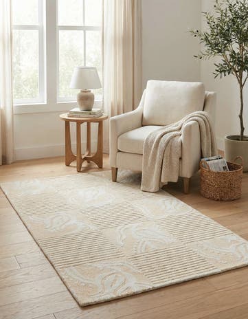 2' 7 x 4' 8 Hand Knotted Darya Wool Rug