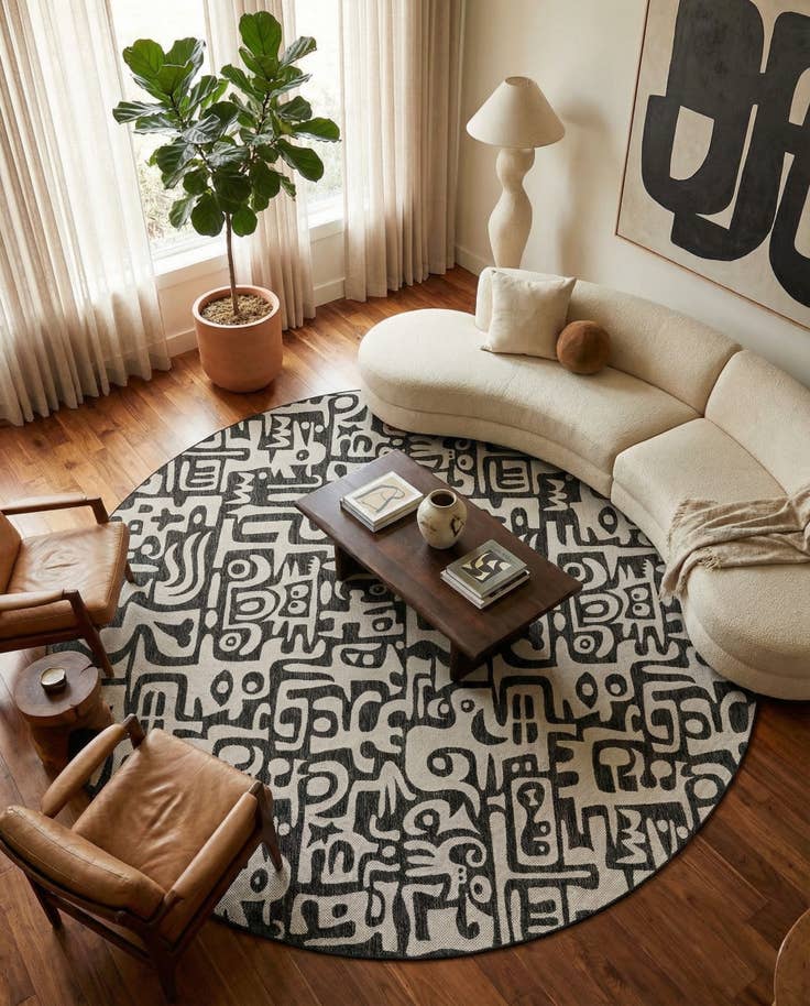 Detail image of 12' x 12' Easy-Clean Modern Indoor / Outdoor Round Rug