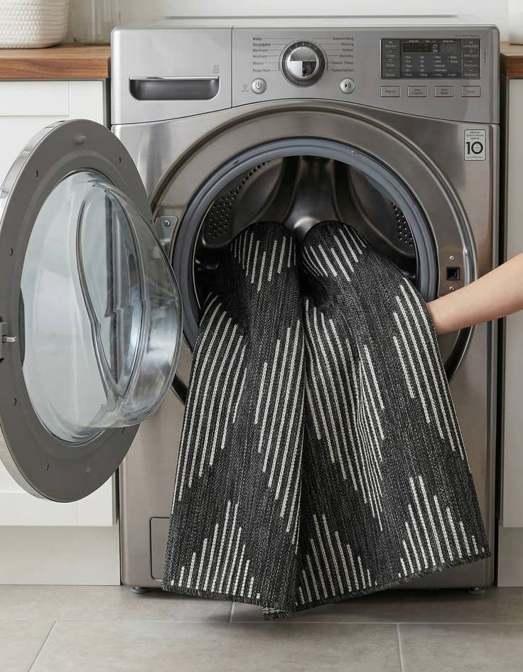 Detail image of  2' x 5'  Washable Modern Indoor / Outdoor Runner Rug