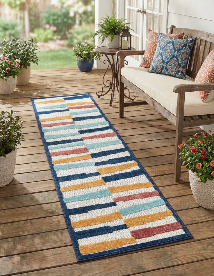 Detail image of 2' x 8' Easy-Clean Belize Indoor / Outdoor Runner Rug