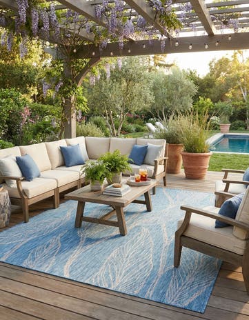 Light Aqua Easy-Clean Botanical Indoor / Outdoor Rug