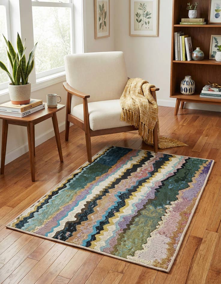 Detail image of 2' x 3'  Washable Modern Indoor / Outdoor Rug