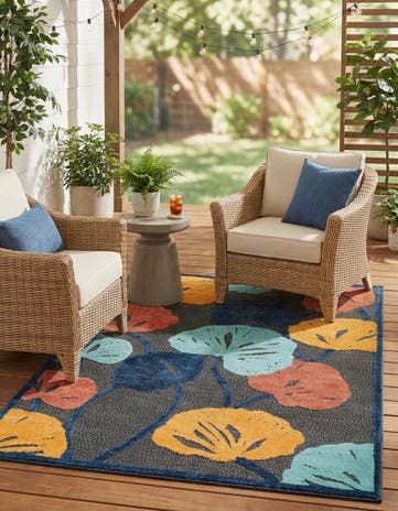 5' 3 x 8' Easy-Clean Belize Indoor / Outdoor Rug
