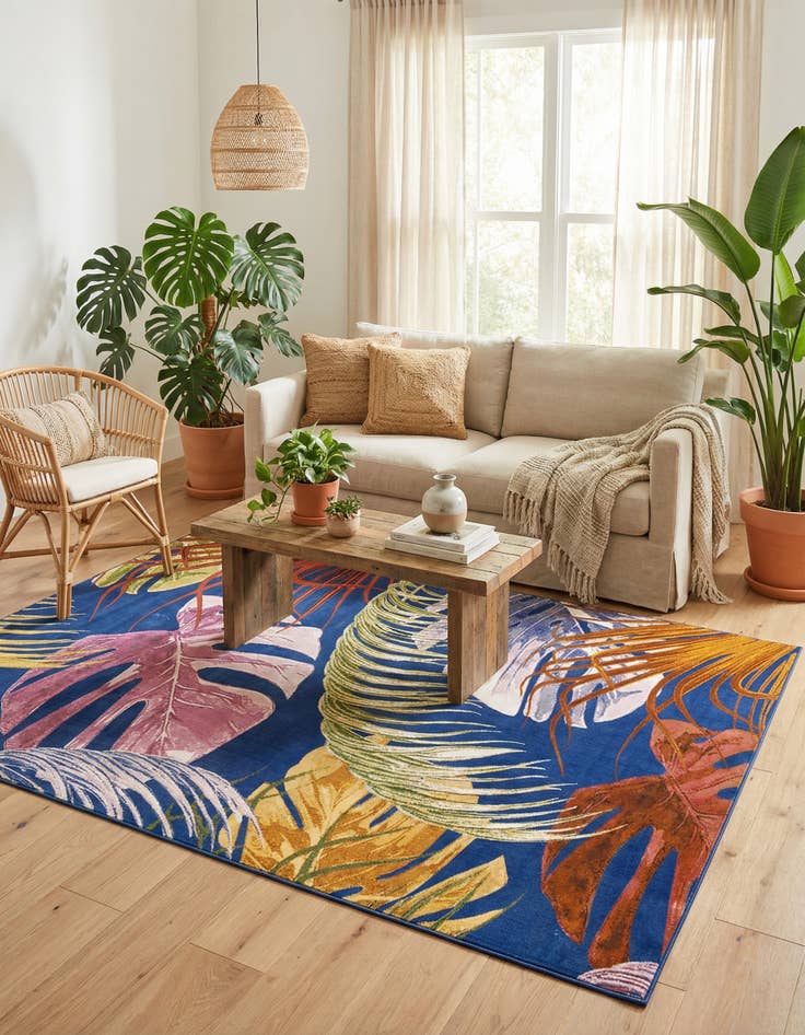 Detail image of 7' 10 x 10' Blossom Rug