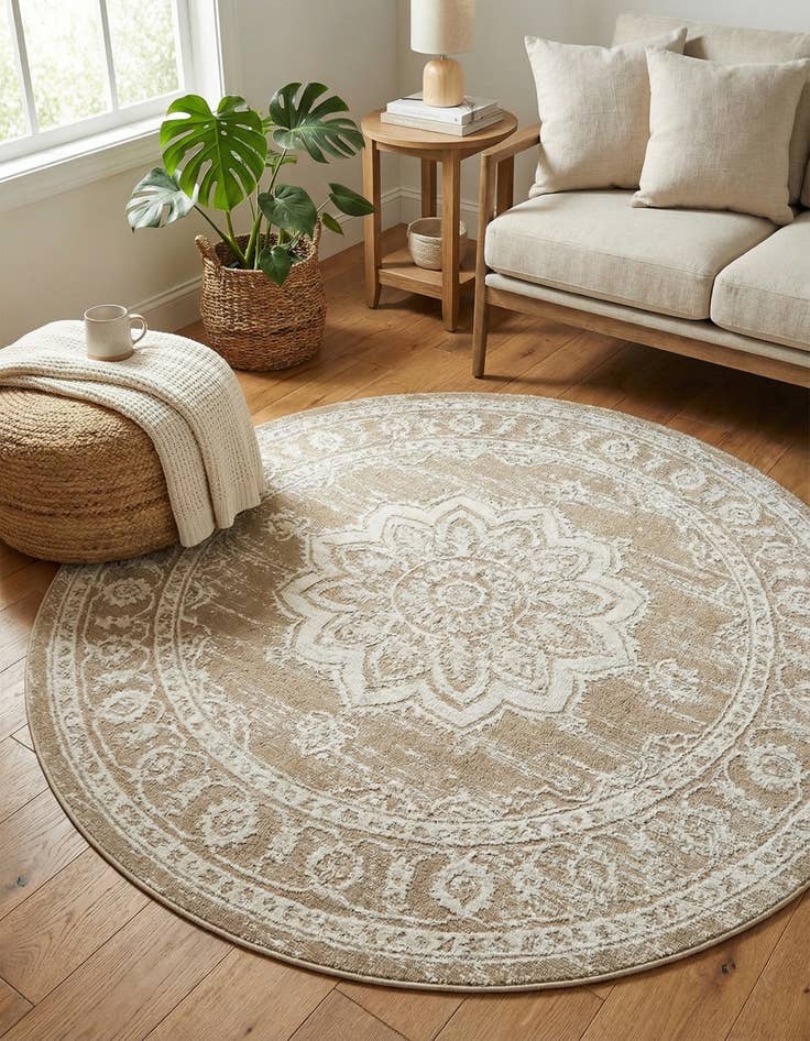 Detail image of 4' x 4'  Washable Jill Zarin Dubai Indoor / Outdoor Round Rug