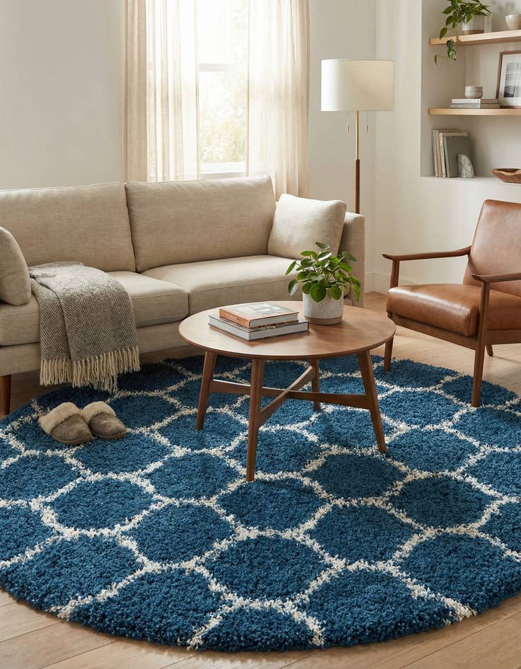 Detail image of  6' x 6' Lattice Shag Round Rug