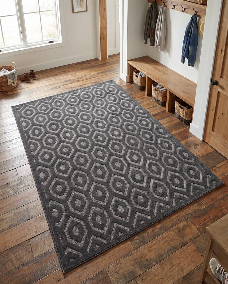 Detail image of 6' x 9' Easy-Clean Trellis Textured Indoor / Outdoor Rug