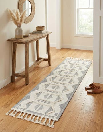 2' 7 x 10' Hand Woven Arizona Wool Runner Rug