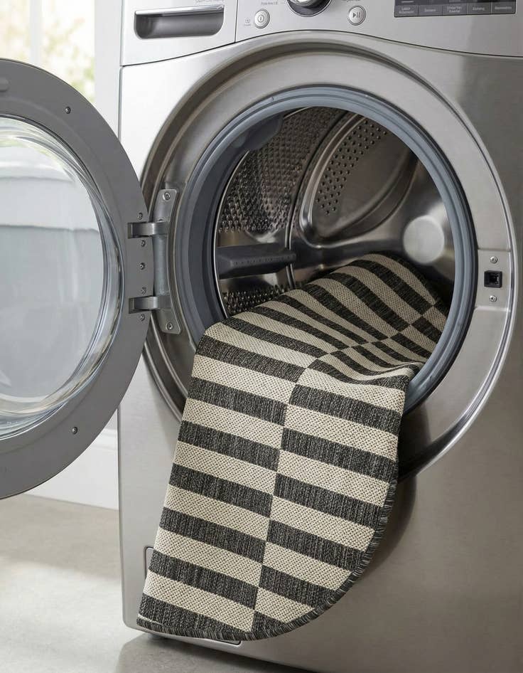 Detail image of 2' 2 x 3' 7  Washable Striped Indoor / Outdoor Hearth Rug