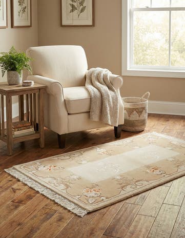 2' 8 x 4' 9 Hand Knotted Darya Wool Rug
