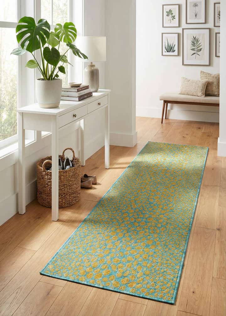 2' x 8' Easy-Clean Jill Zarin Cape Town Indoor / Outdoor Runner Rug