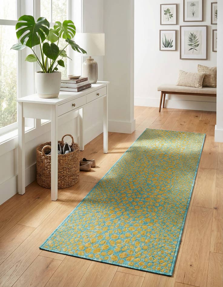Detail image of 2' x 8' Easy-Clean Jill Zarin Cape Town Indoor / Outdoor Runner Rug