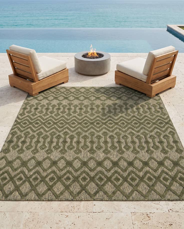 Detail image of 7' 10 x 7' 10 Easy-Clean Trellis Textured Indoor / Outdoor Square Rug