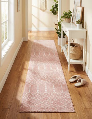 Rose Pink Paxon Trellis Runner Rug