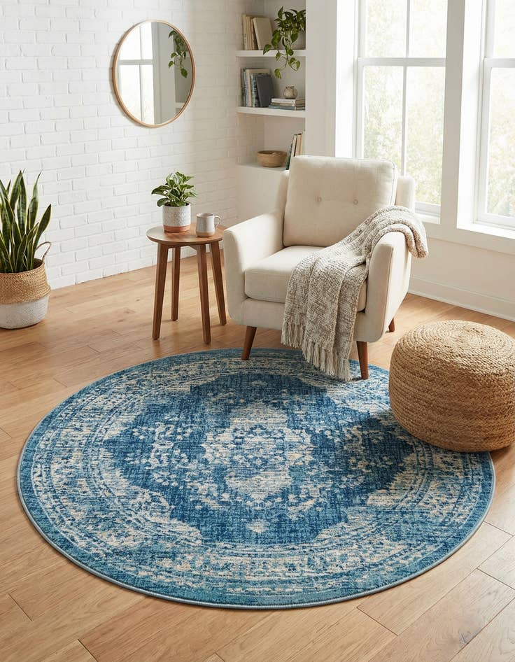 Detail image of 5' 3 x 5' 3 Stockholm Round Rug