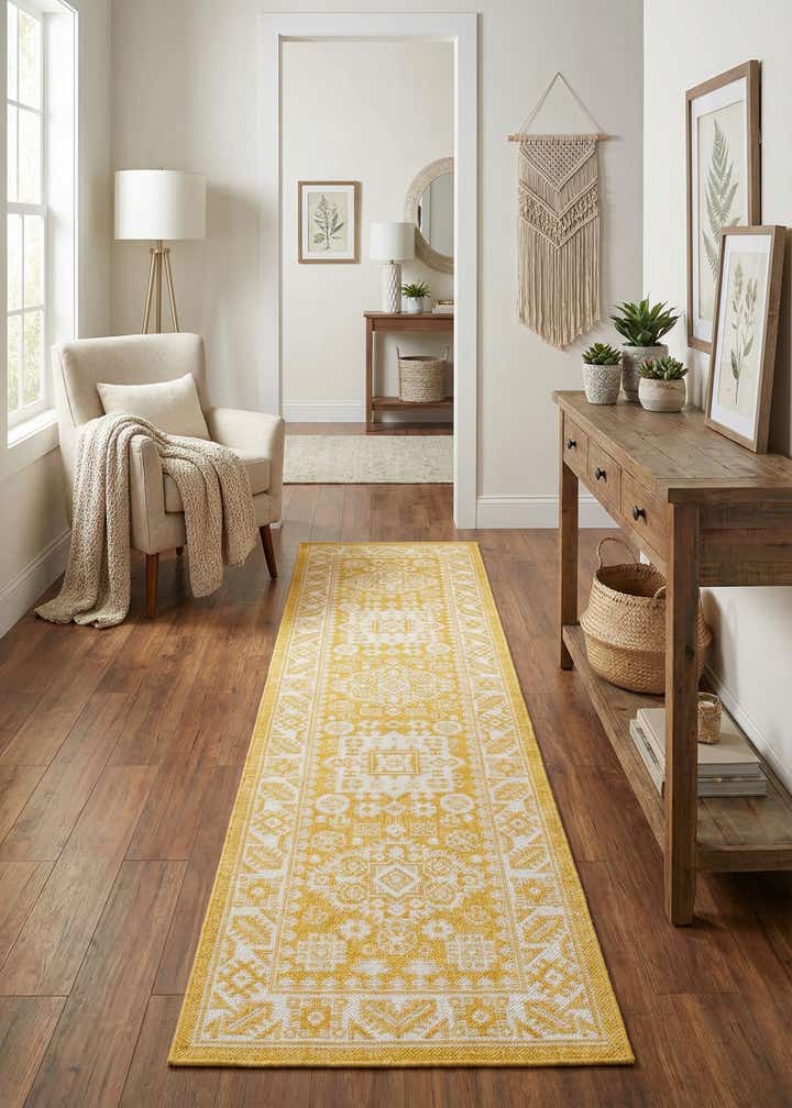 2' x 8' Easy-Clean Aztec Indoor / Outdoor Runner Rug