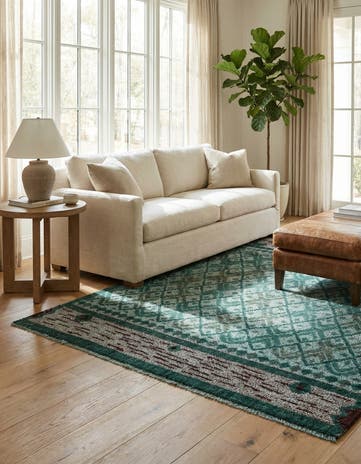 4' 10 x 6' 9 Hand Knotted Darya Wool Rug
