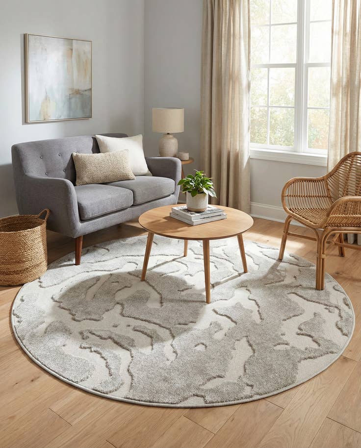 Detail image of 5' x 5' Easy-Clean Sabrina Soto Indoor / Outdoor Round Rug