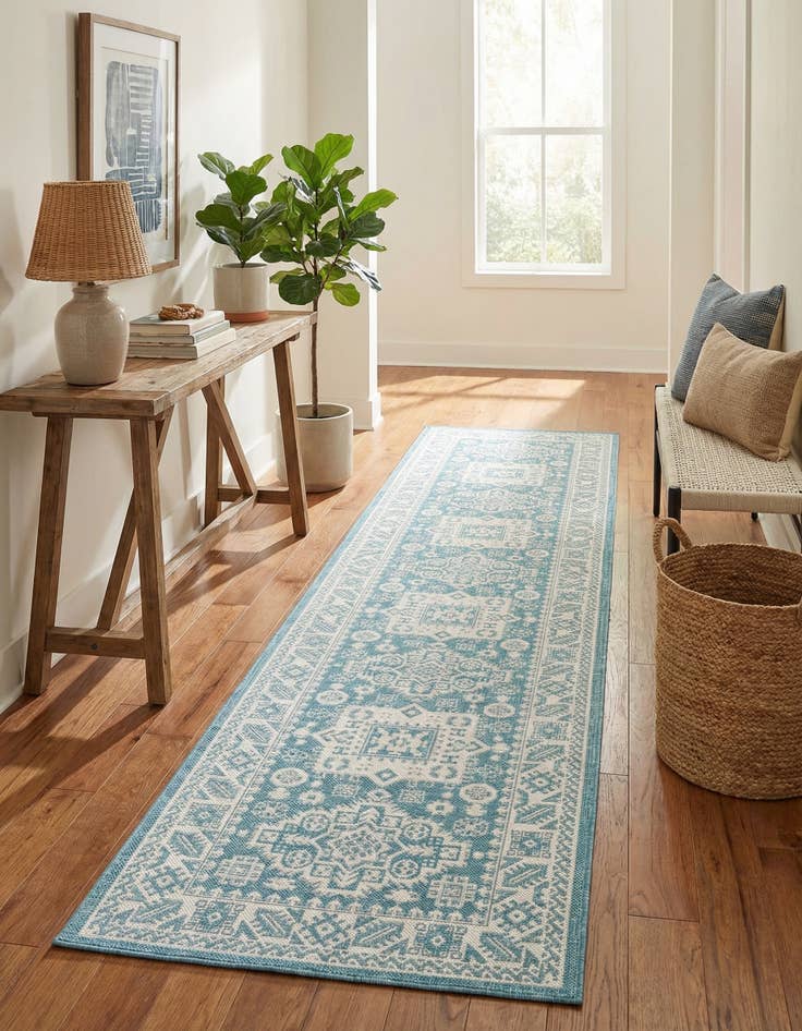 Detail image of 2' 7 x 12'  Washable Aztec Indoor / Outdoor Runner Rug