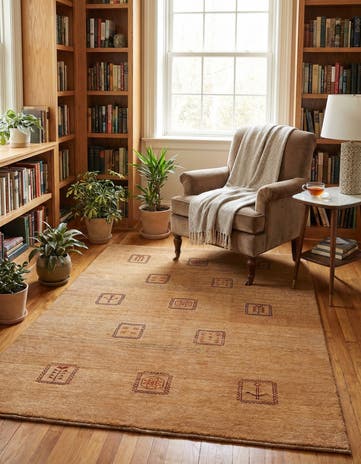 4' 11 x 6' 8 Gabbeh Rug
