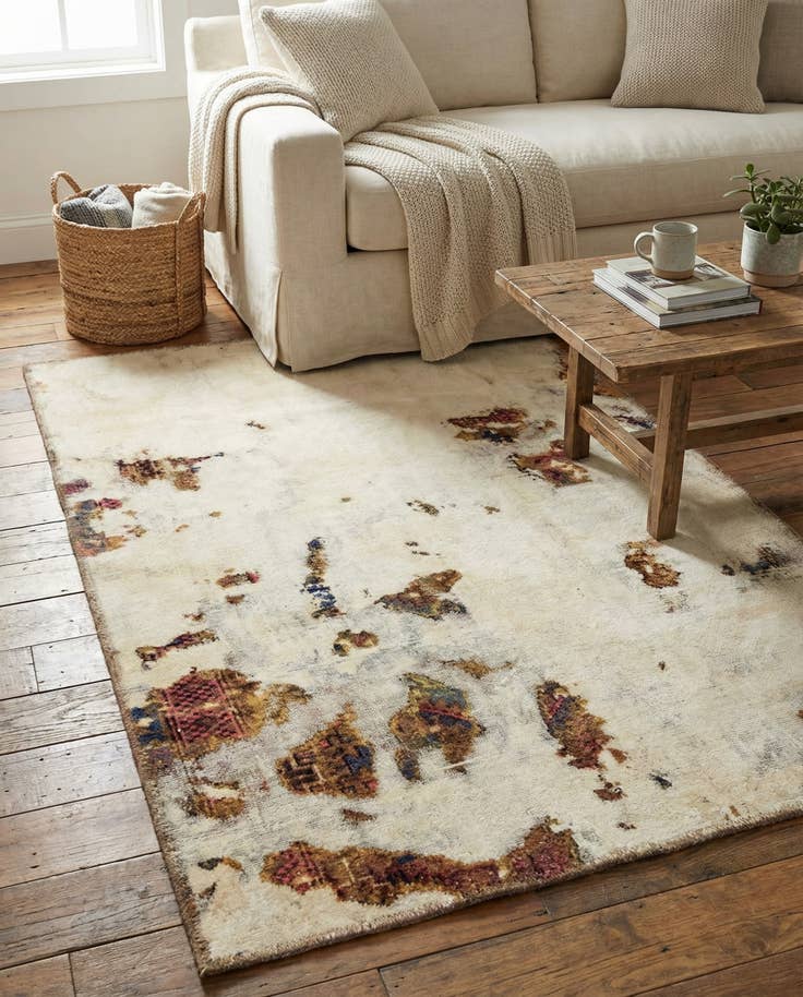 Detail image of 4' x 5' 9 Hand Knotted Ultra Vintage Persian Wool Rug