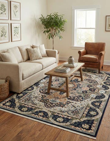 7' 1 x 10' Nain Design Rug